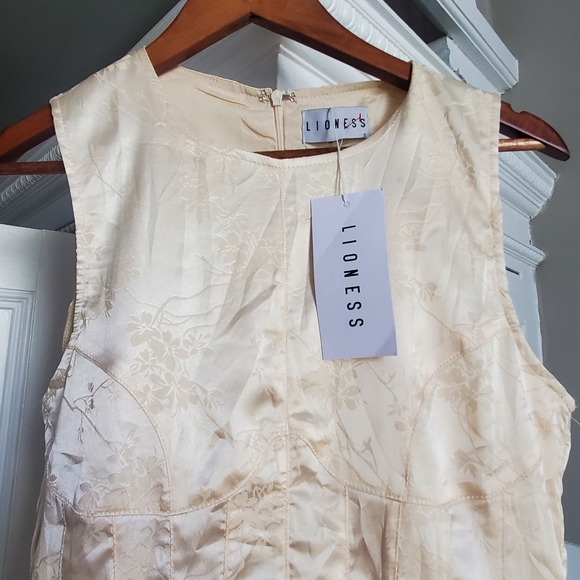 LIONESS Silky Le Chateau Mini Dress - Picture 8 of 13